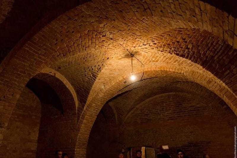 IMG_01 Вінницькі катакомби