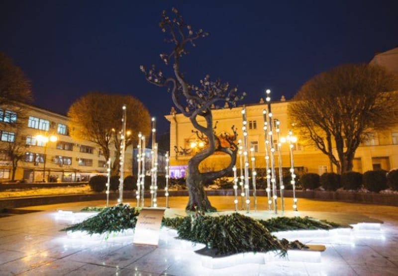 Площа Небесної Сотні