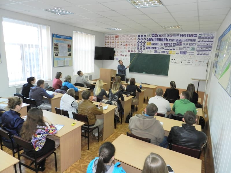 Вінницька автошкола ОСОУ: класика водійської майстерності