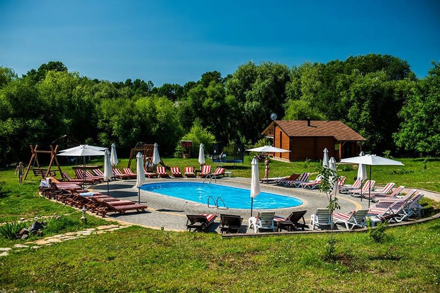 Заміський клуб «Comarovo»