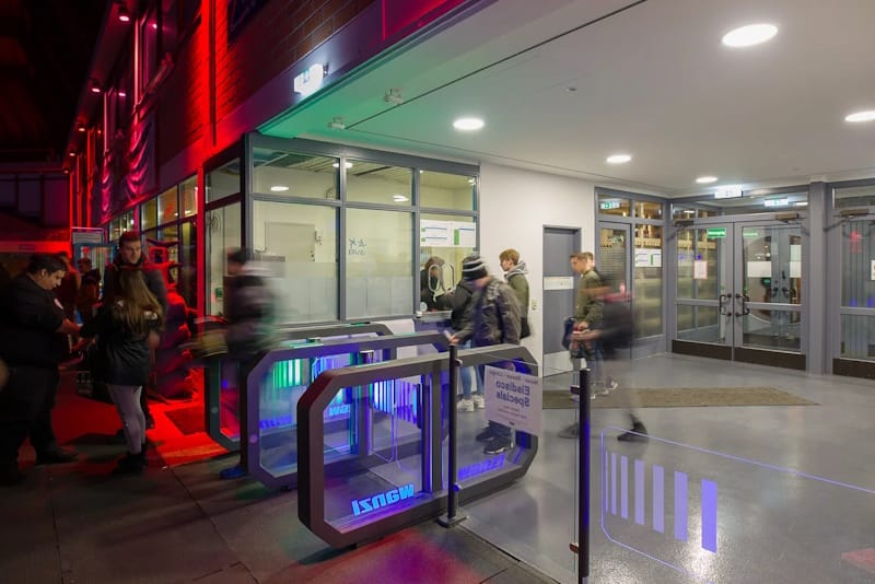 Льодова арена