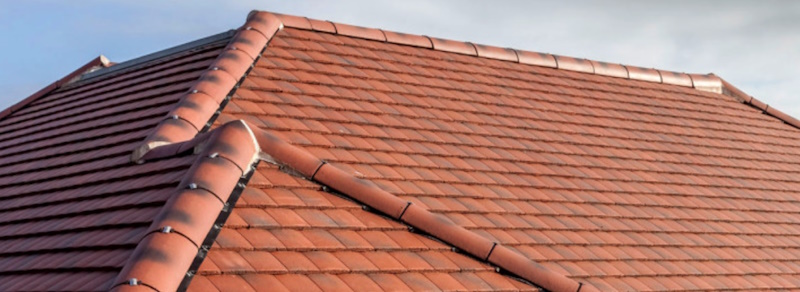 IMG_01 який покрівельний матеріал обрати для приватного будинку