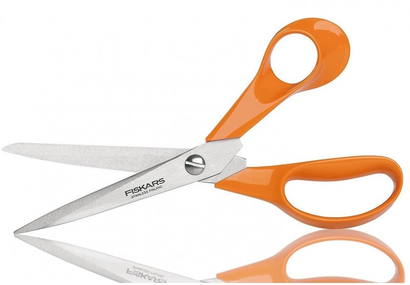 крой начинается с ножниц