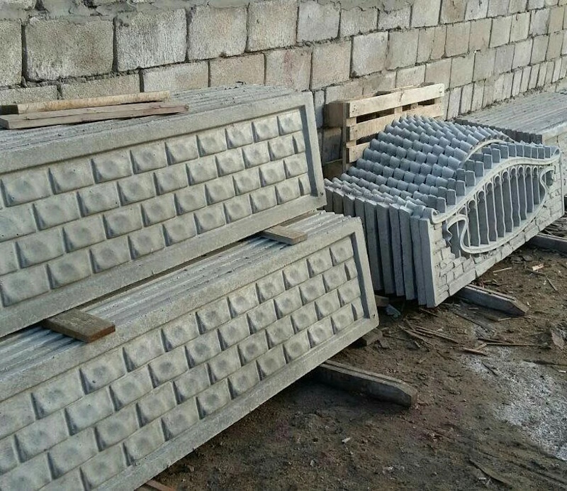 паркан бетонний