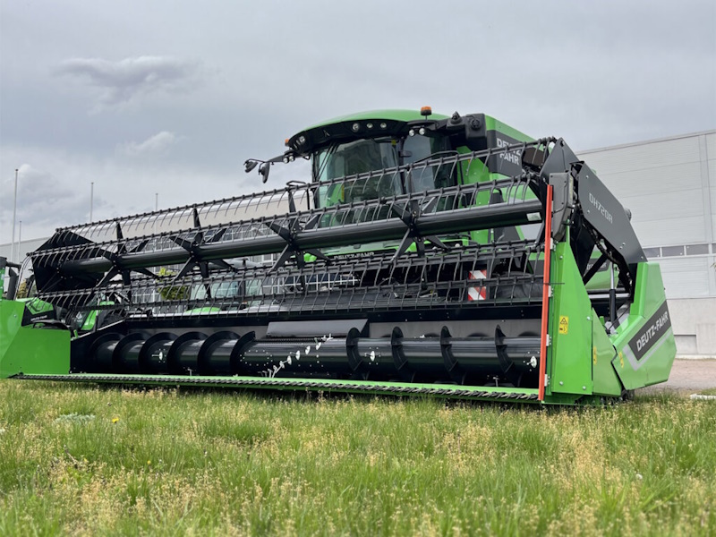 IMG_01 комбайни Deutz-Fahr
